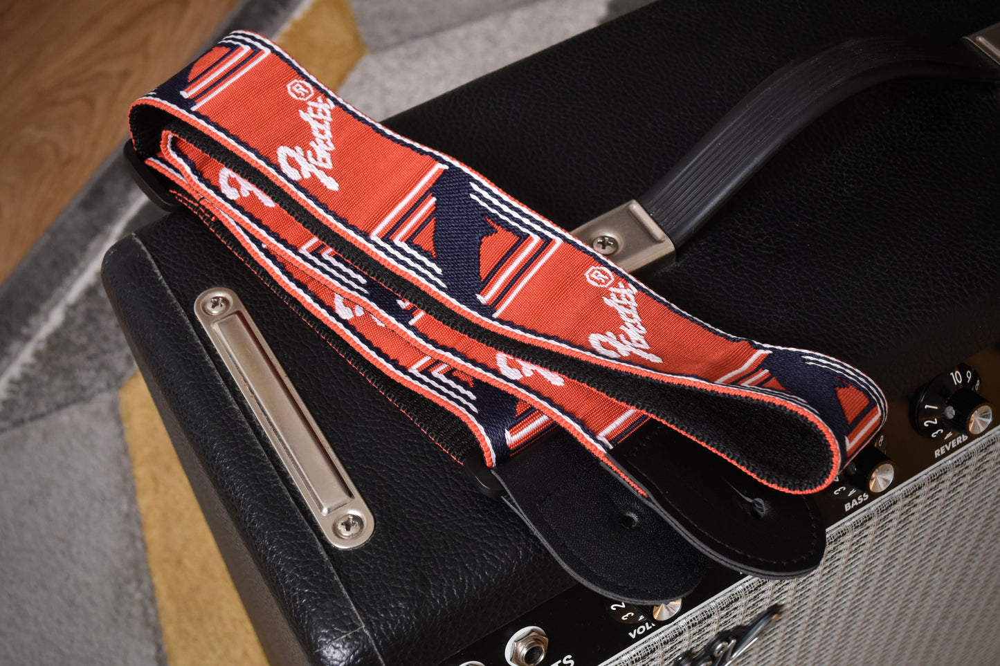 Fender Strap 2 Inch Monogrammed Red/ White/ Blue (Pre-owned)