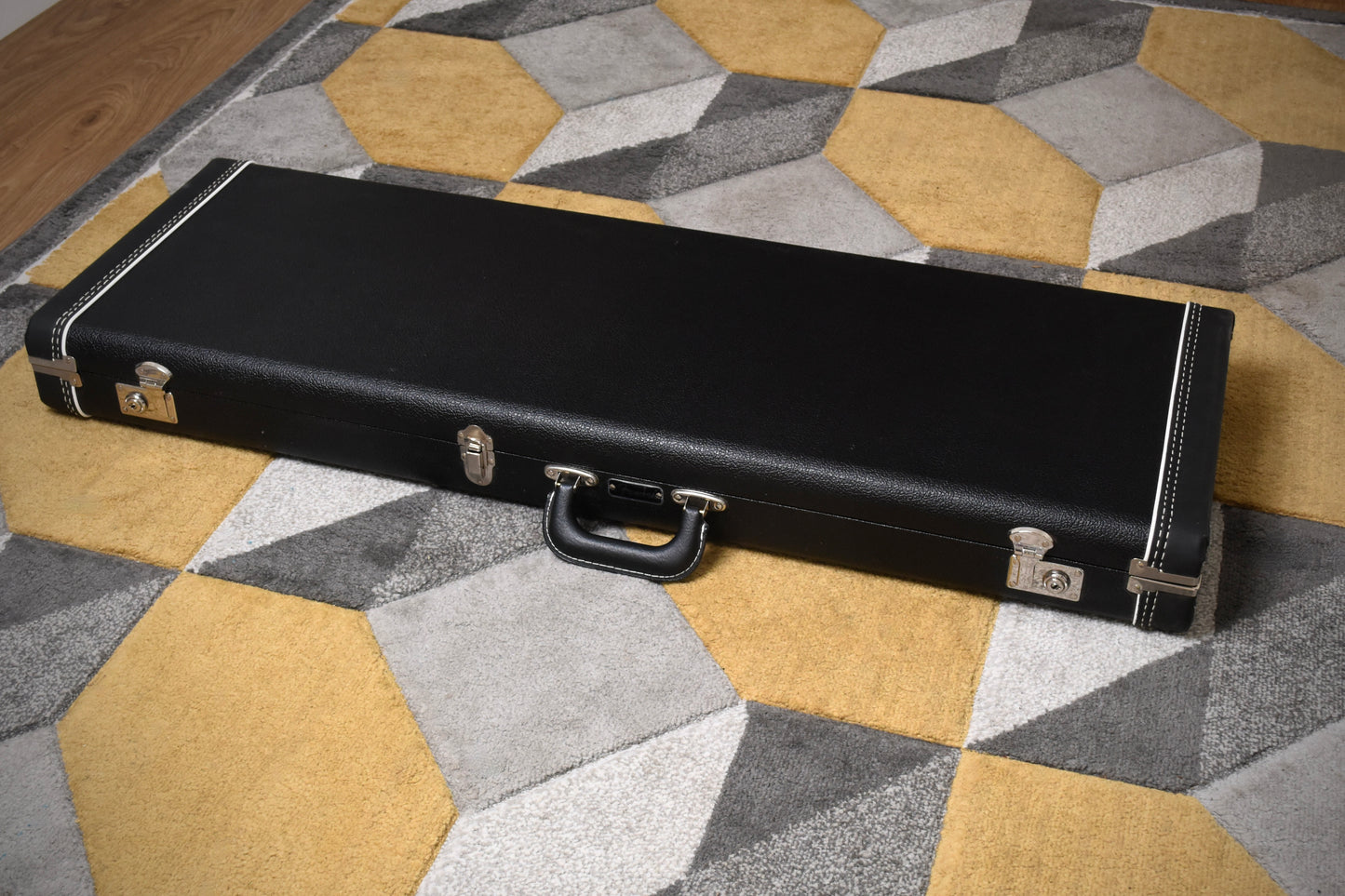 Fender Custom Shop 1964 Stratocaster Relic – Faded/Aged Surf Green (2022)