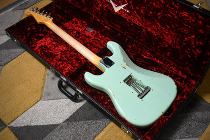 Fender Custom Shop 1964 Stratocaster Relic – Faded/Aged Surf Green (2022)