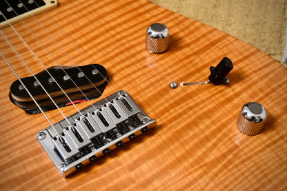 Chandler Custom T-Style Flame Top Trans Amber (Pre-owned, 2002)