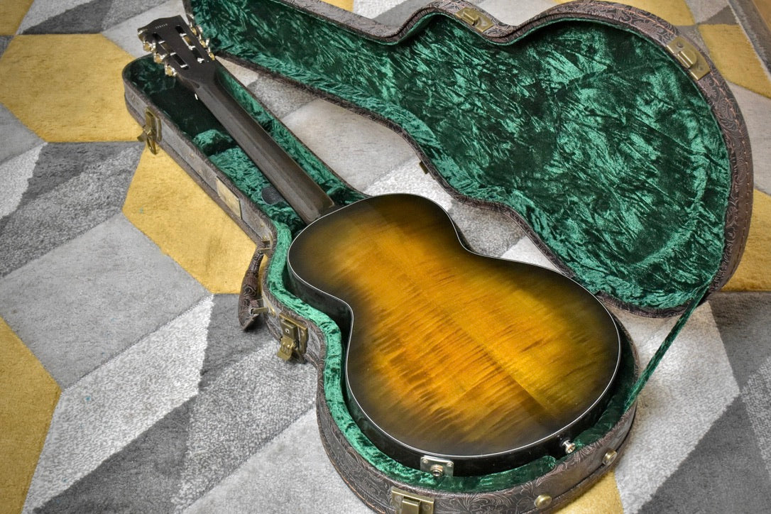 MAYBACH "Little Wing Arched Top, Non Cutaway Havanna Tobacco P90 Aged 2022