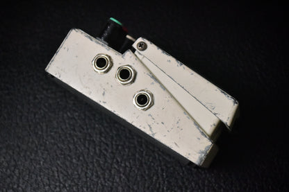 Boss LS-2 Line Selector (Silver Label) 1991 - Present - White