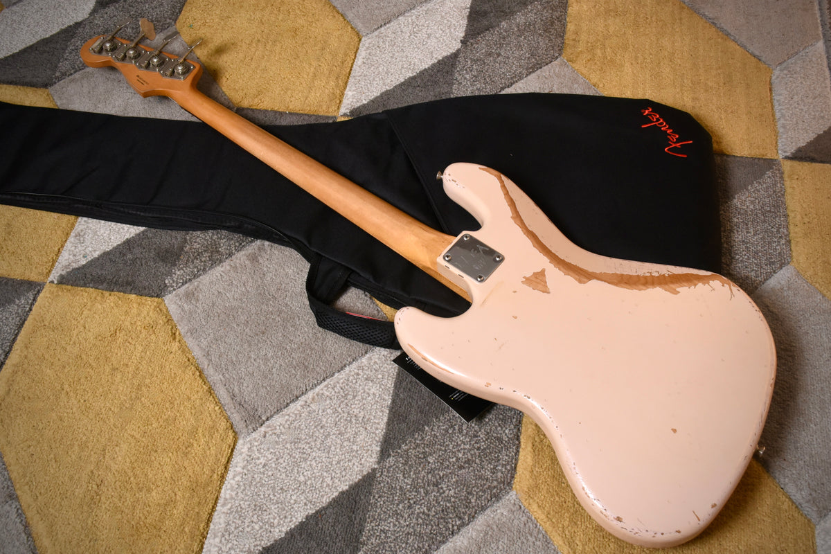 Fender Flea Signature Jazz Bass Roadworn Shell Pink 2016