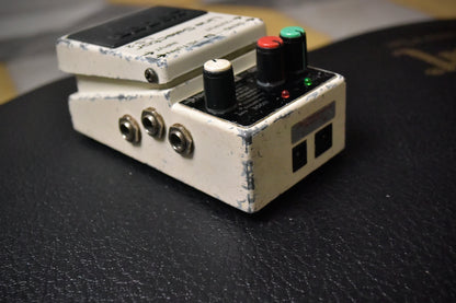 Boss LS-2 Line Selector (Silver Label) 1991 - Present - White