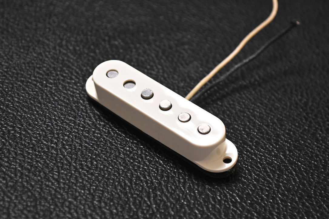 Fender Pure Vintage 59 Stratocaster Middle Pickup 2025