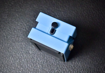Boss CEB-3 Bass Chorus (Dark Gray Label) 2001 - Present - Blue