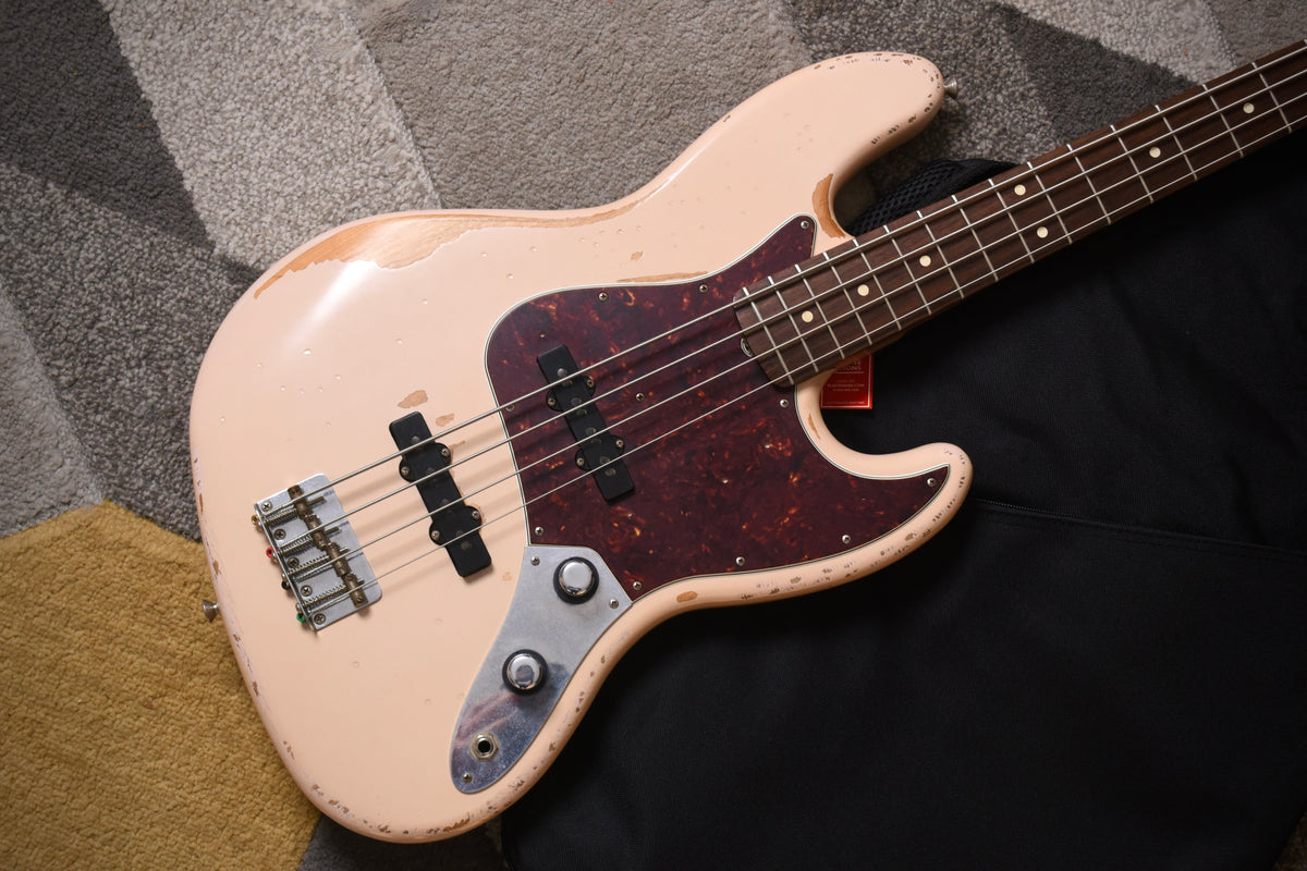 Fender Flea Signature Jazz Bass Roadworn Shell Pink 2016