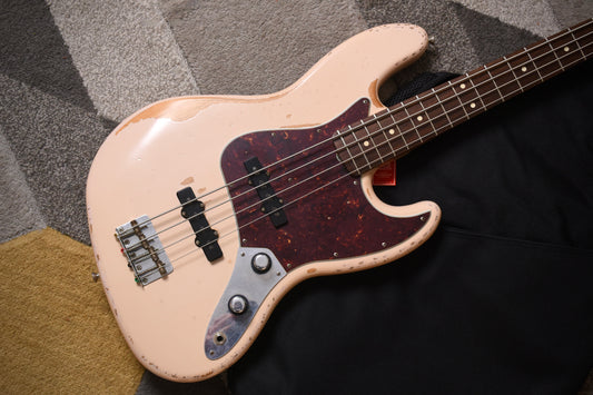 Fender Flea Signature Jazz Bass Roadworn Shell Pink 2016