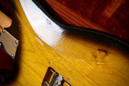 Fender American Vintage Reissue 1957 Stratocaster 2 Tone Sunburst (Pre-owned, 1986)