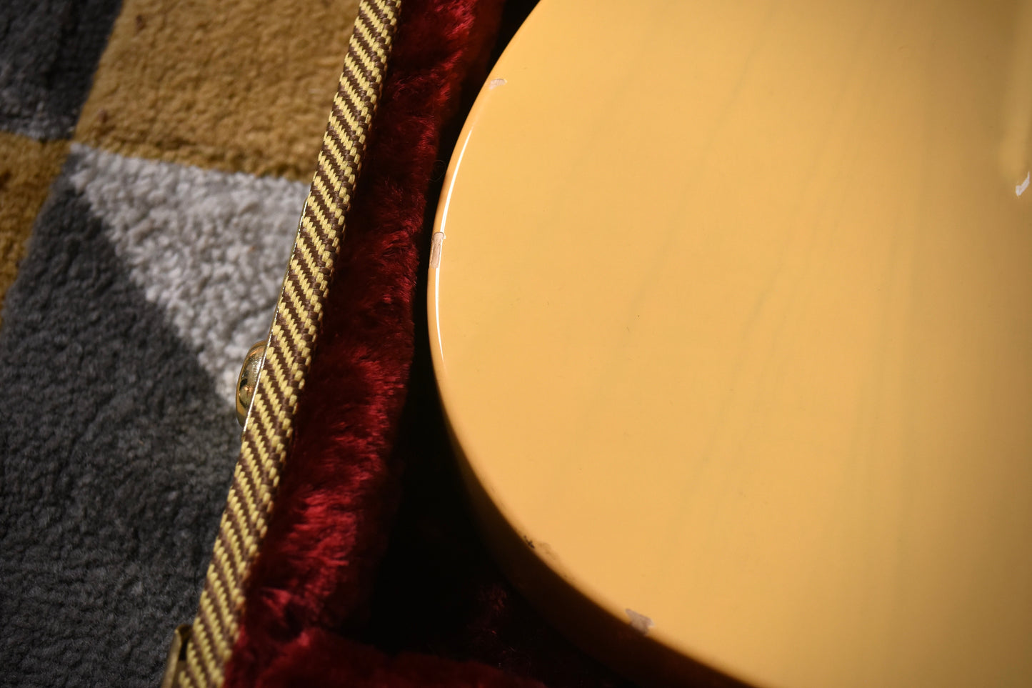Fender American Vintage '52 Telecaster Butterscotch Blonde (Pre-owned, 2015)