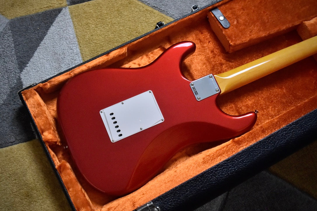 Fender American Vintage II '65 Stratocaster 2025 - Candy Apple Red
