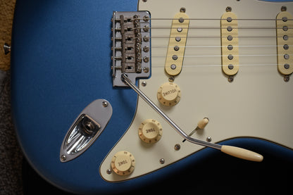 Fender American Performer Stratocaster MN / Satin Lake Placid Blue (Pre-owned, 2021)