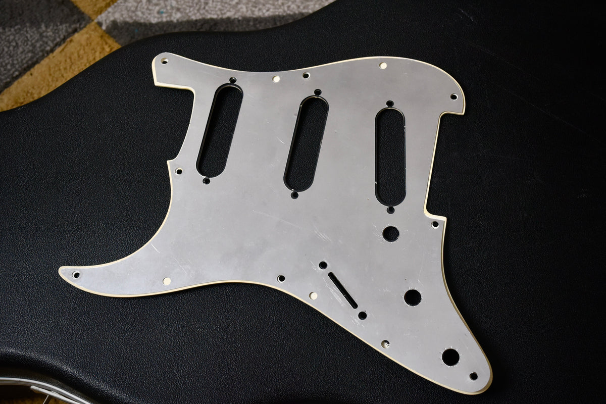 Fender Road Worn 50's Stratocaster Pickguard 2014