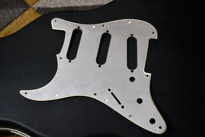 Fender Road Worn 50's Stratocaster Pickguard 2014