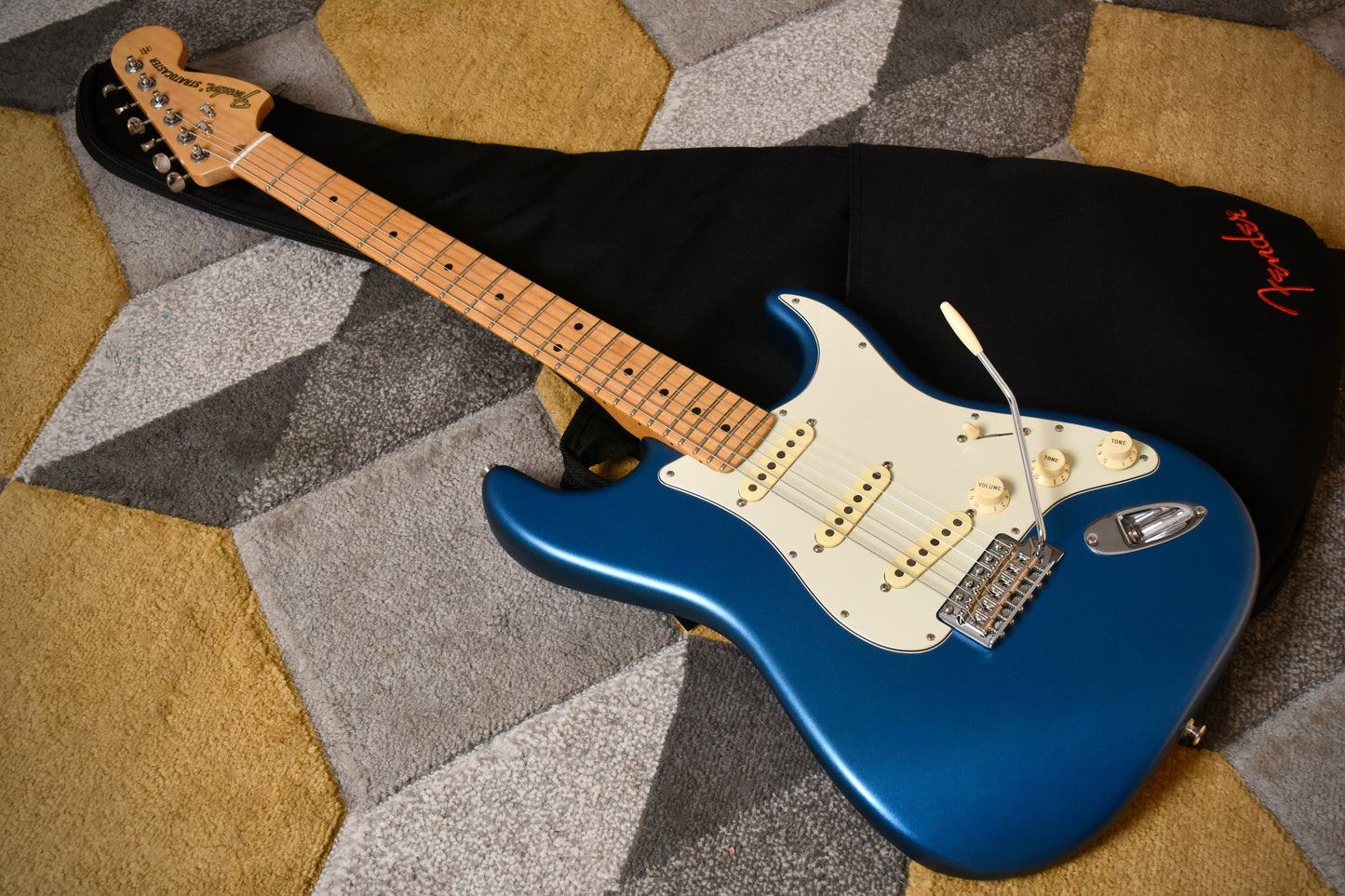 Fender American Performer Stratocaster MN / Satin Lake Placid Blue (Pre-owned, 2021)