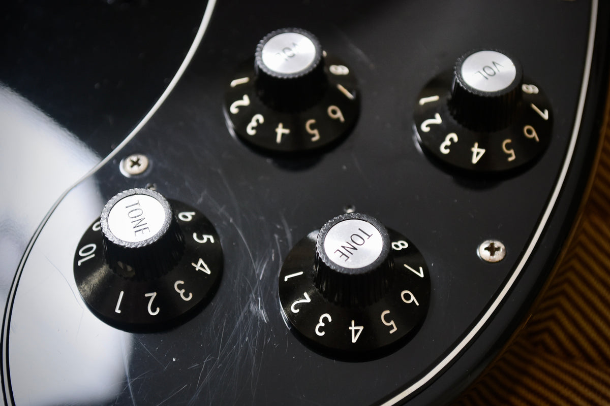 Fender Classic Series '72 Telecaster® Custom Maple Fingerboard Black (Pre-owned, 2008)