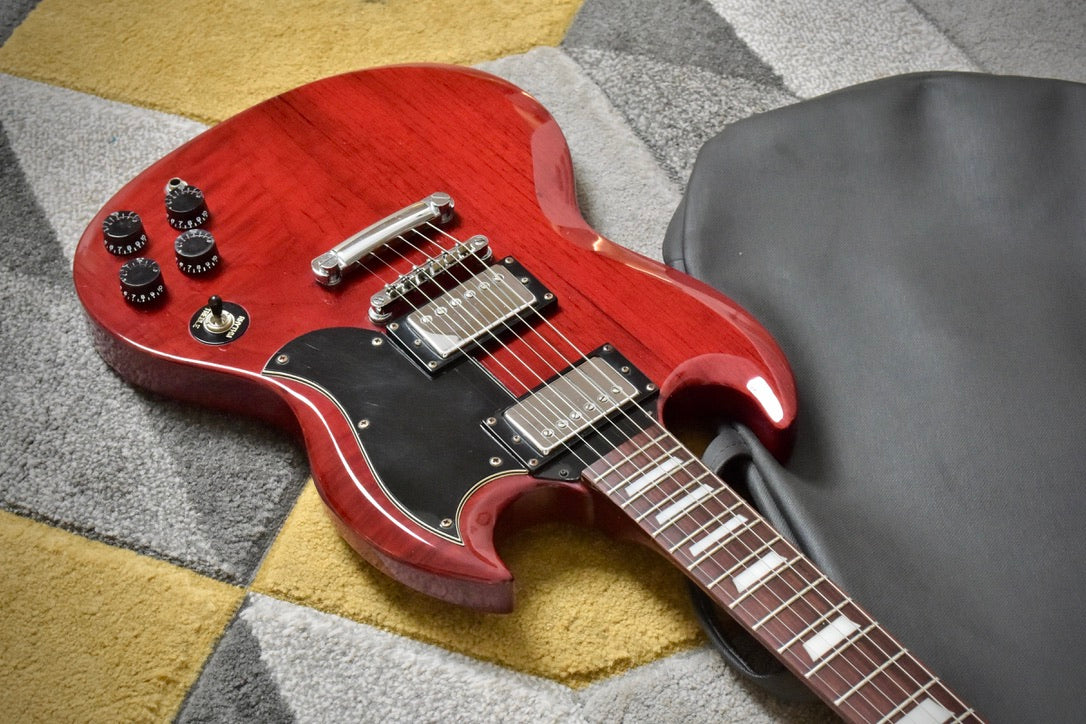 Vintage VS6 Reissued Series Double Cut c2003 - Cherry Red