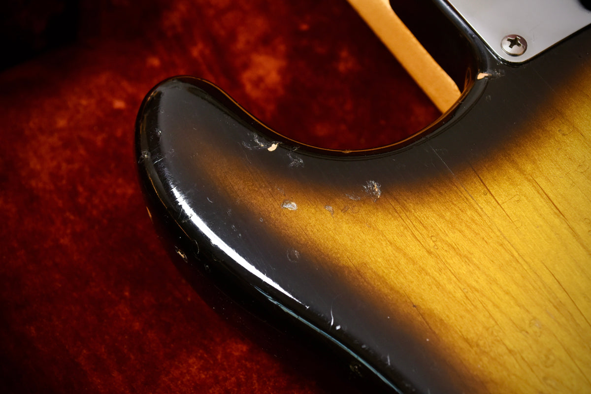Fender American Vintage Reissue 1957 Stratocaster 2 Tone Sunburst (Pre-owned, 1986)