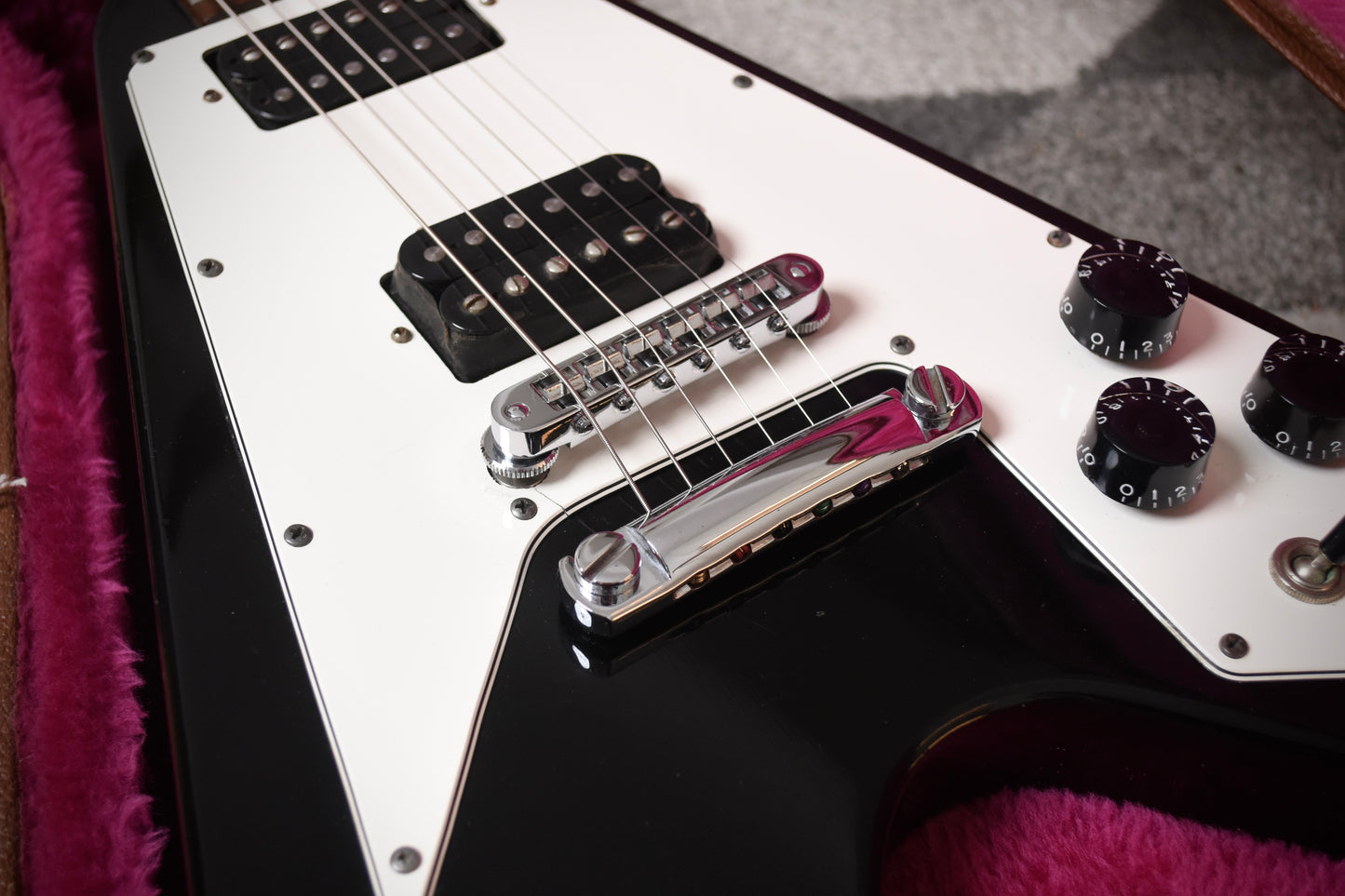 Gibson Flying V 1969 Reissue Ebony (Pre-Owned, 1994)