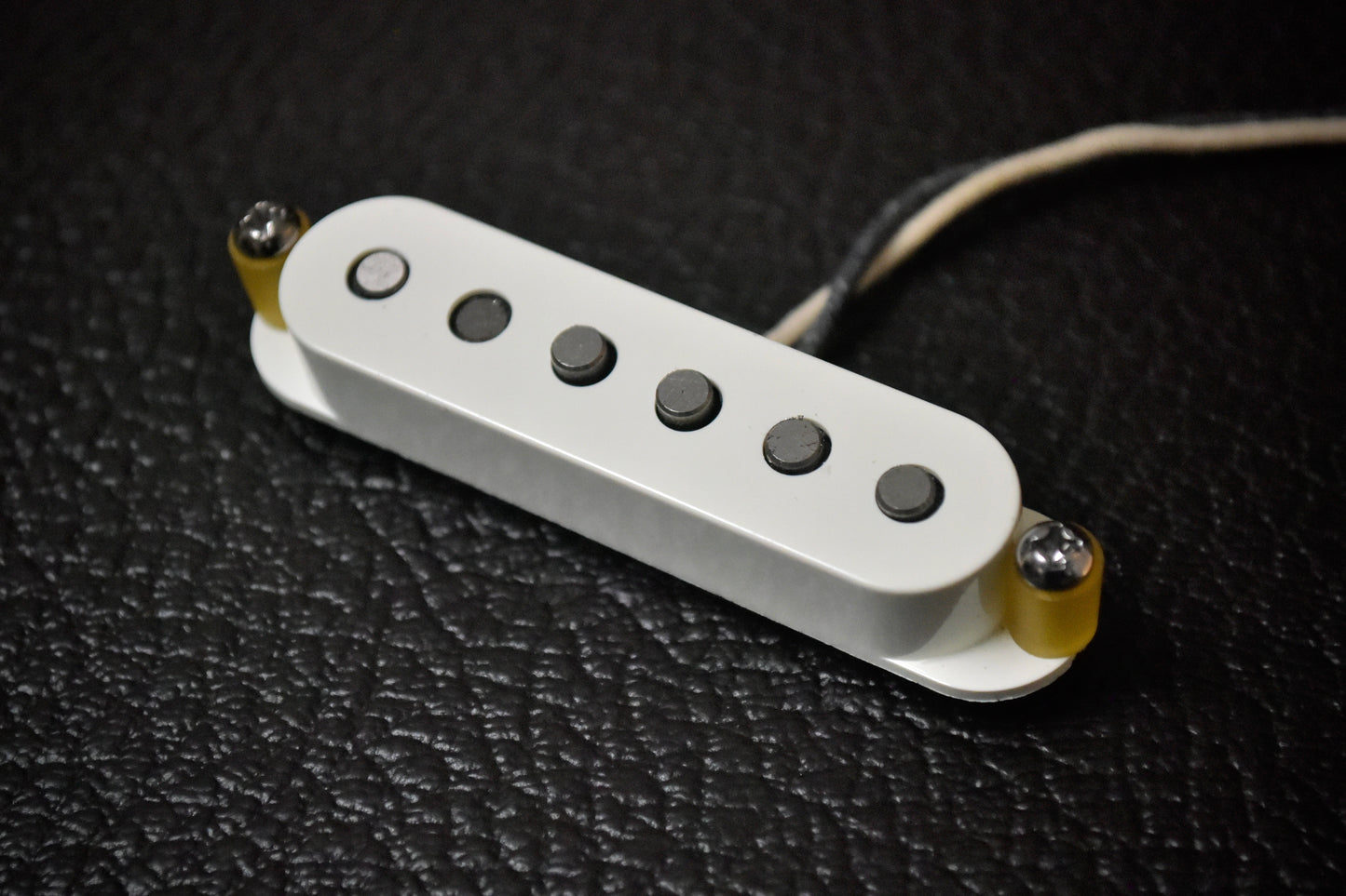 Fender 099-2113-001 Custom Shop Fat '50s Stratocaster Middle Pickup 2010s - White