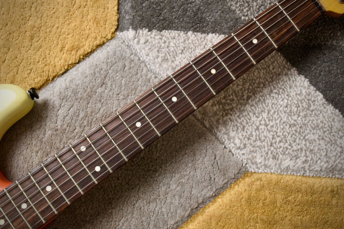 Vintage V6 Thomas Blug Signature 'Summer of love' (Pre-owned, 2011)