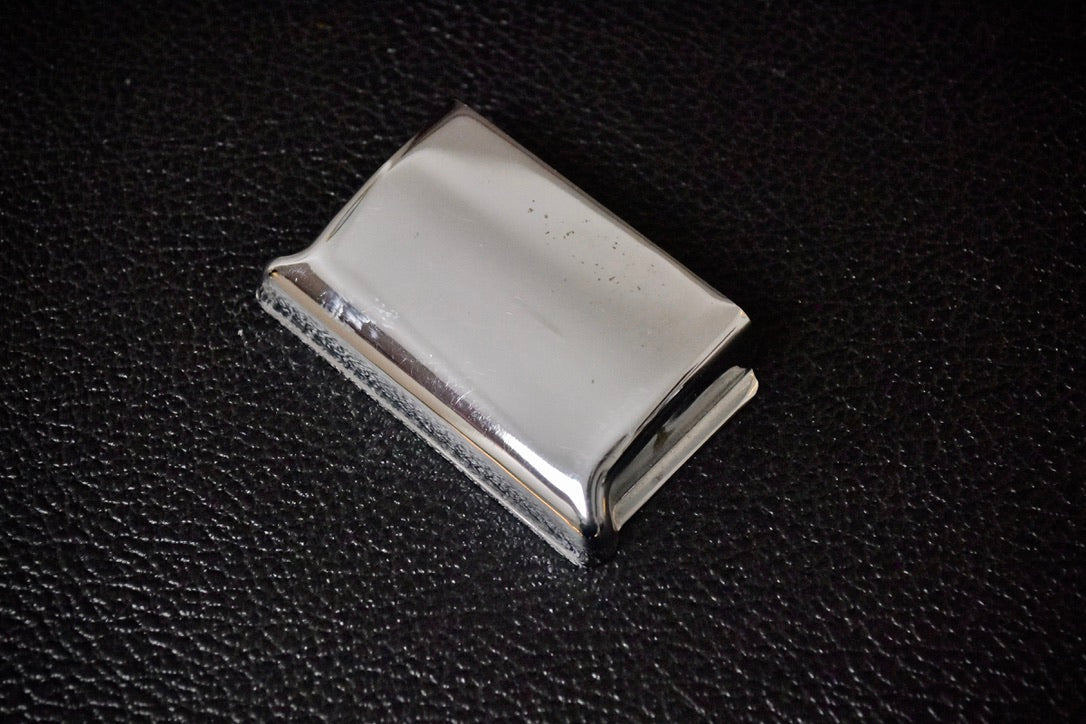 Fender 099-2270-100 Pure Vintage Stratocaster Ashtray Bridge Cover 2010s - Chrome