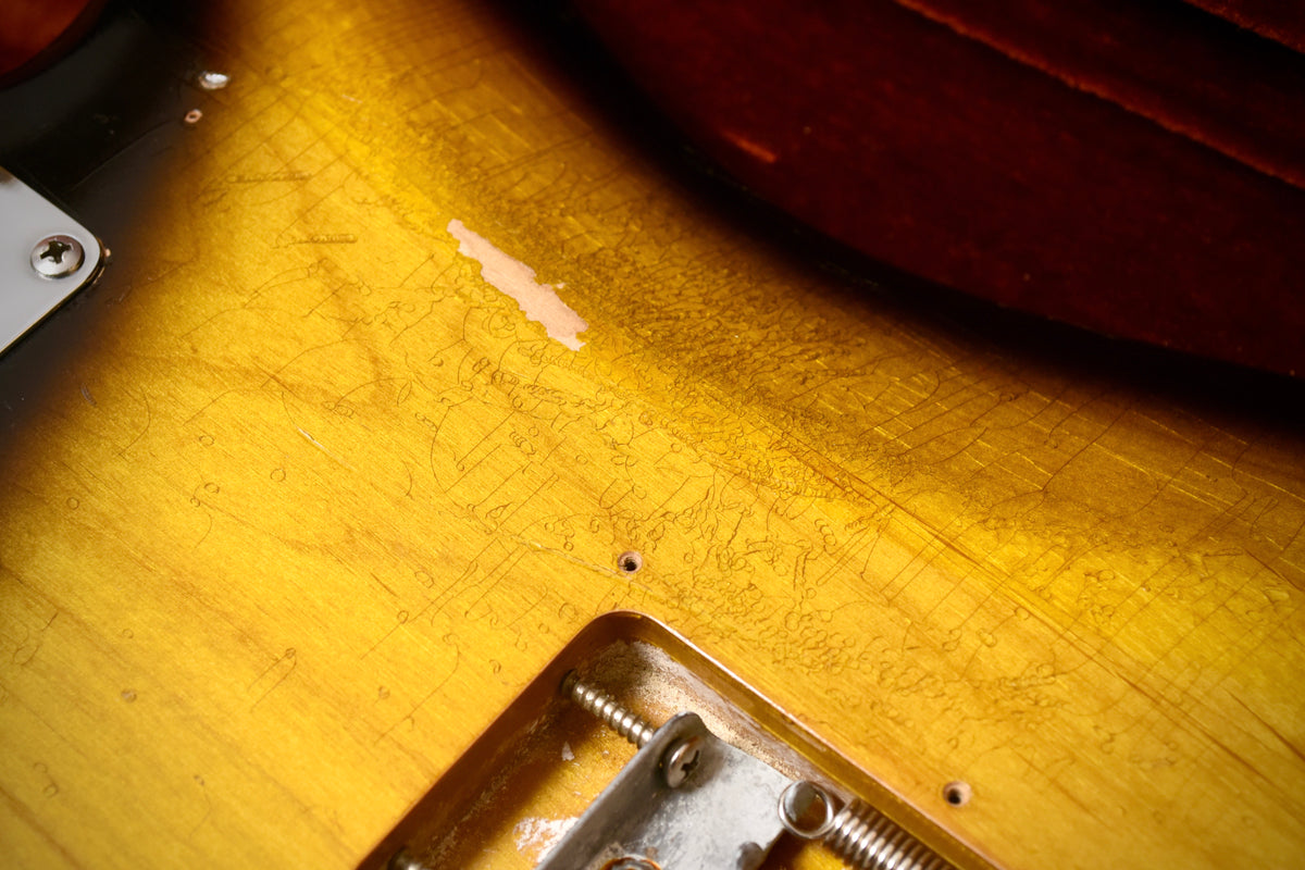 Fender American Vintage Reissue 1957 Stratocaster 2 Tone Sunburst (Pre-owned, 1986)