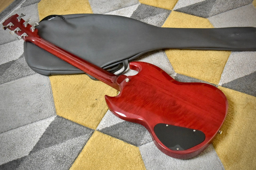 Vintage VS6 Reissued Series Double Cut c2003 - Cherry Red