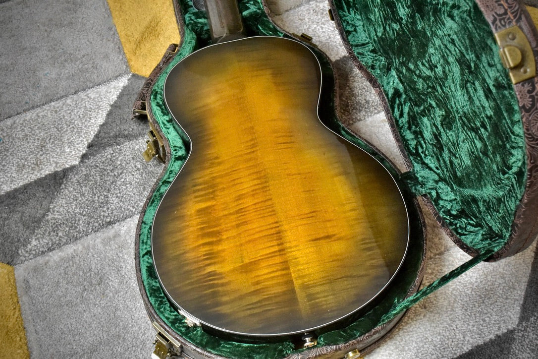 MAYBACH "Little Wing Arched Top, Non Cutaway Havanna Tobacco P90 Aged 2022