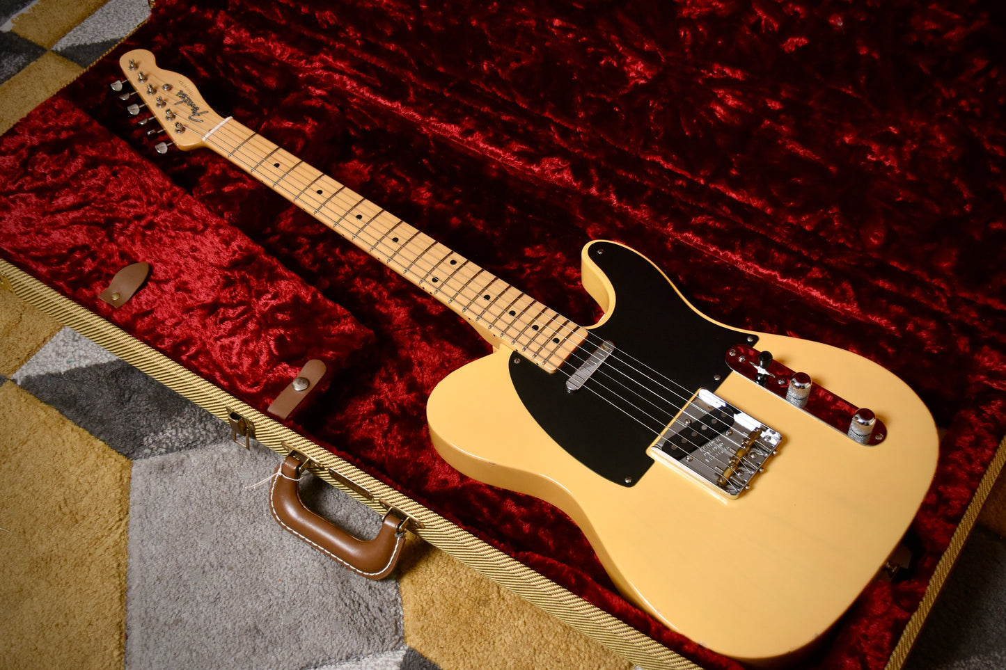 Fender American Vintage '52 Telecaster Butterscotch Blonde (Pre-owned, 2015)