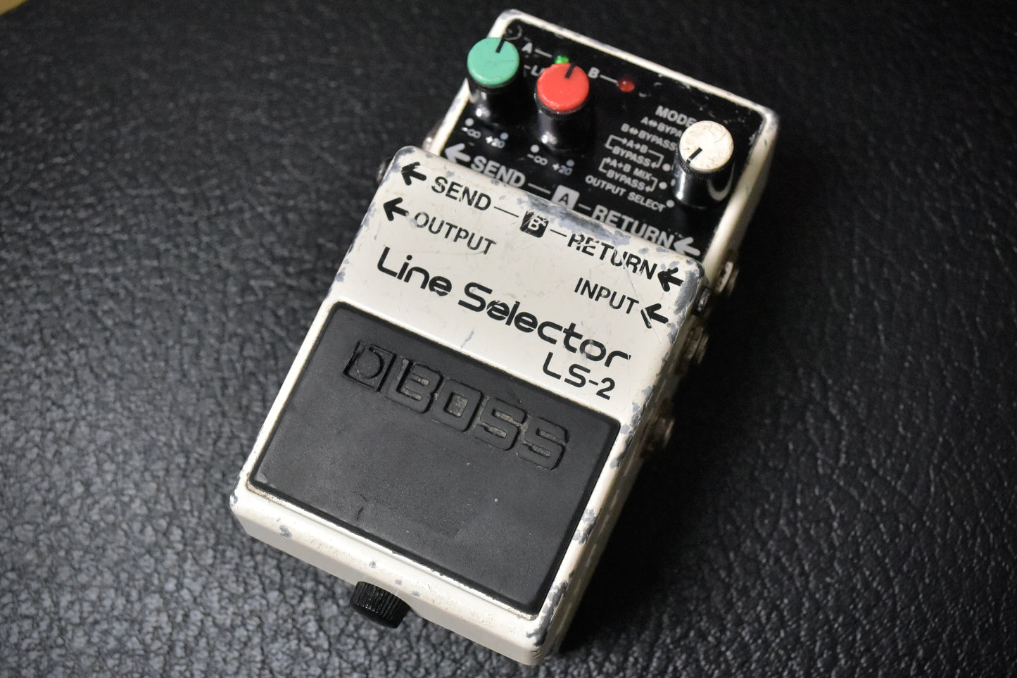 Boss LS-2 Line Selector (Silver Label) 1991 - Present - White