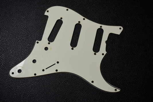Charles Guitars VINTAGE RELIC AGED '64 WIDE BEVEL MINT PICKGUARD - Pre-owned