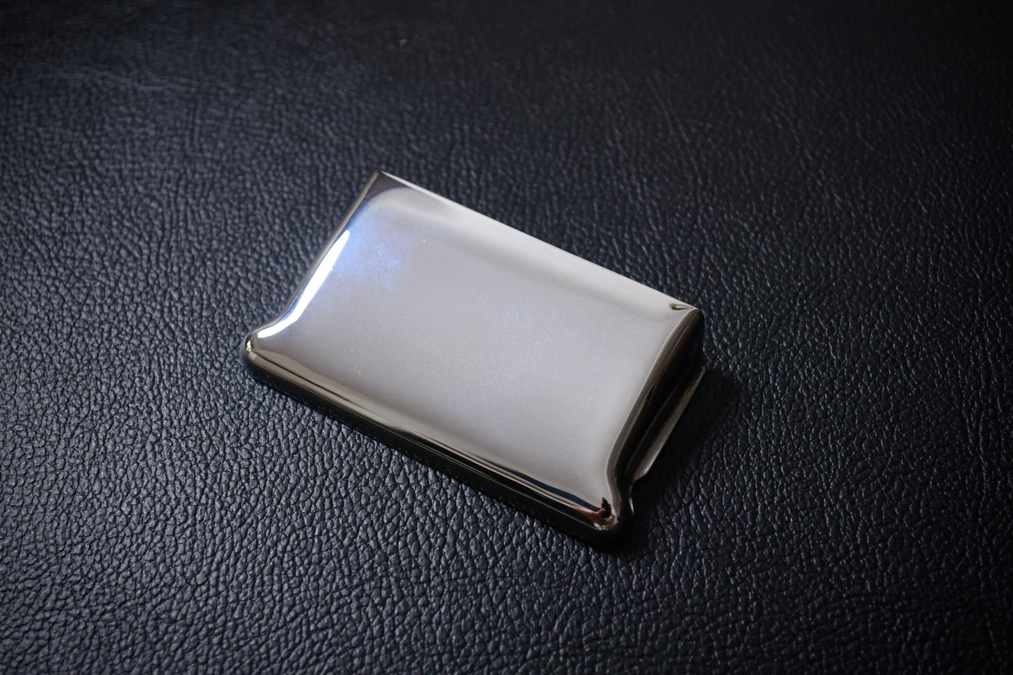 Fender 099-2270-100 Pure Vintage Stratocaster Ashtray Bridge Cover 2010s - Chrome