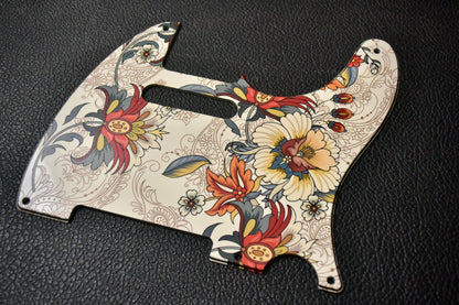 Storm Guitars Folk 3-Ply 5-Hole Telecaster Pickguard Flowers Pre-owned