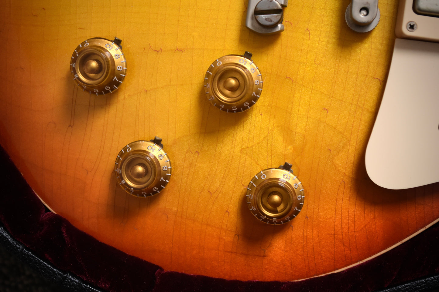 Gibson Custom Shop 1958 Les Paul Aged Washed Cherry Burst (Pre-owned, 2011)