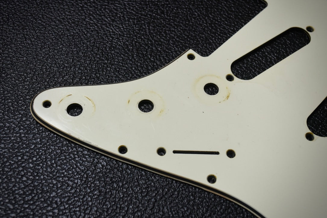 Charles Guitars VINTAGE RELIC AGED '64 WIDE BEVEL MINT PICKGUARD - Pre-owned